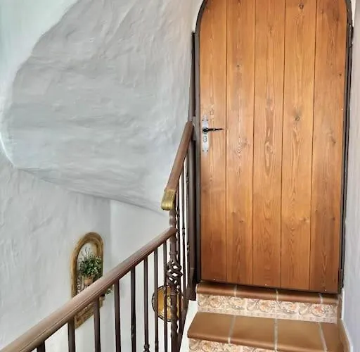 アパート Atico 33 ネルハ